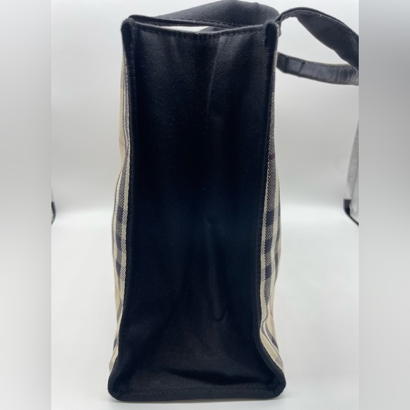 Burberry Nova Print HandBag - Picture 8 of 14